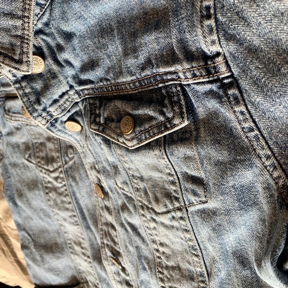 Fall/Spring Jean Jacket - Picture 5 of 10